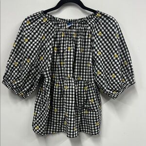 Old Navy Black and White Puff Sleeve Blouse sunflower s puff sleeve